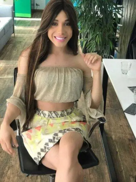 Escort Model Miavaleriabig