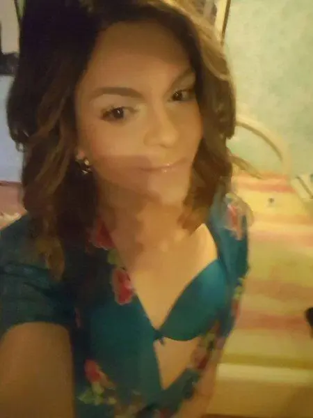 Escort Model Olympia