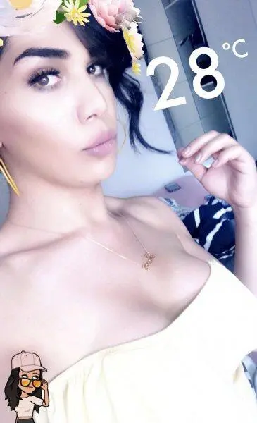 Escort Model Sherina